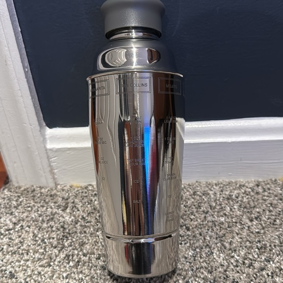 πNEW IN BOX π OGGI Dial A Drink 23 oz Cocktail Shaker β’ 8 Recipes - Picture 7 of 12